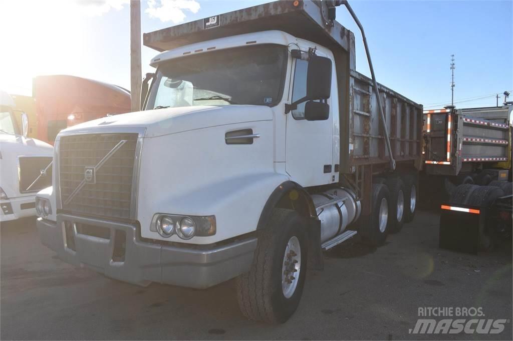 Volvo VHD84B200 Kipper
