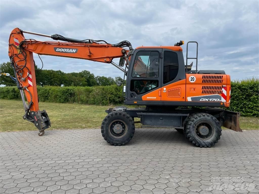 Doosan DX170W-5 Mobilbagger