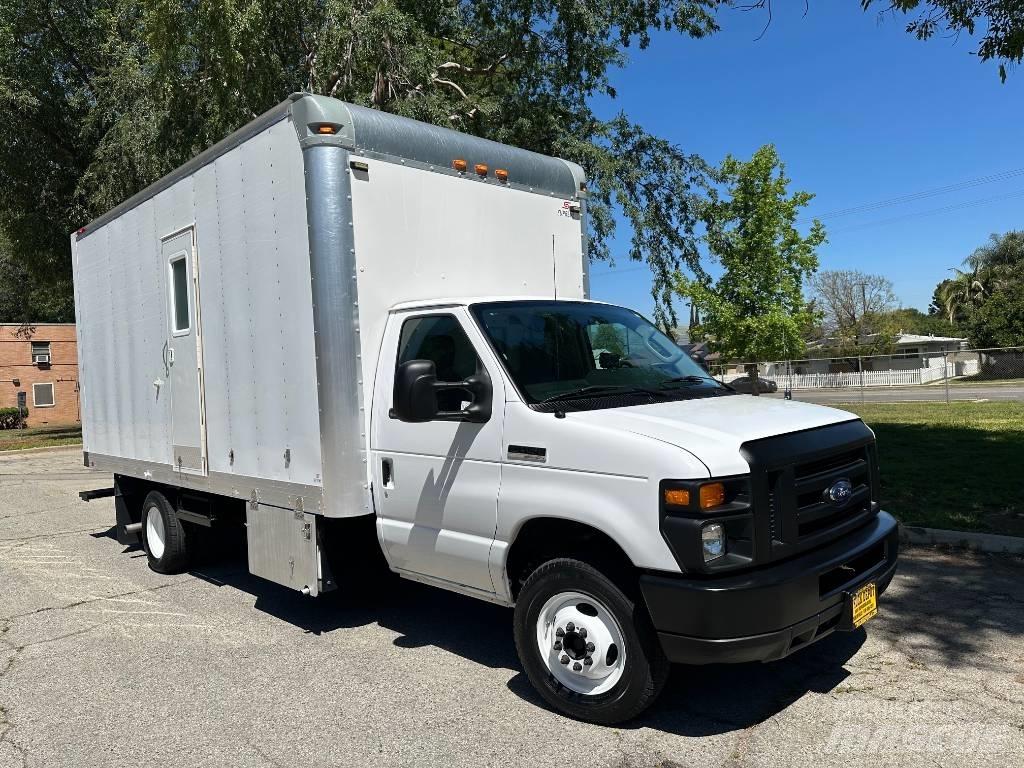 Ford E 450 SD Saug- und Druckwagen