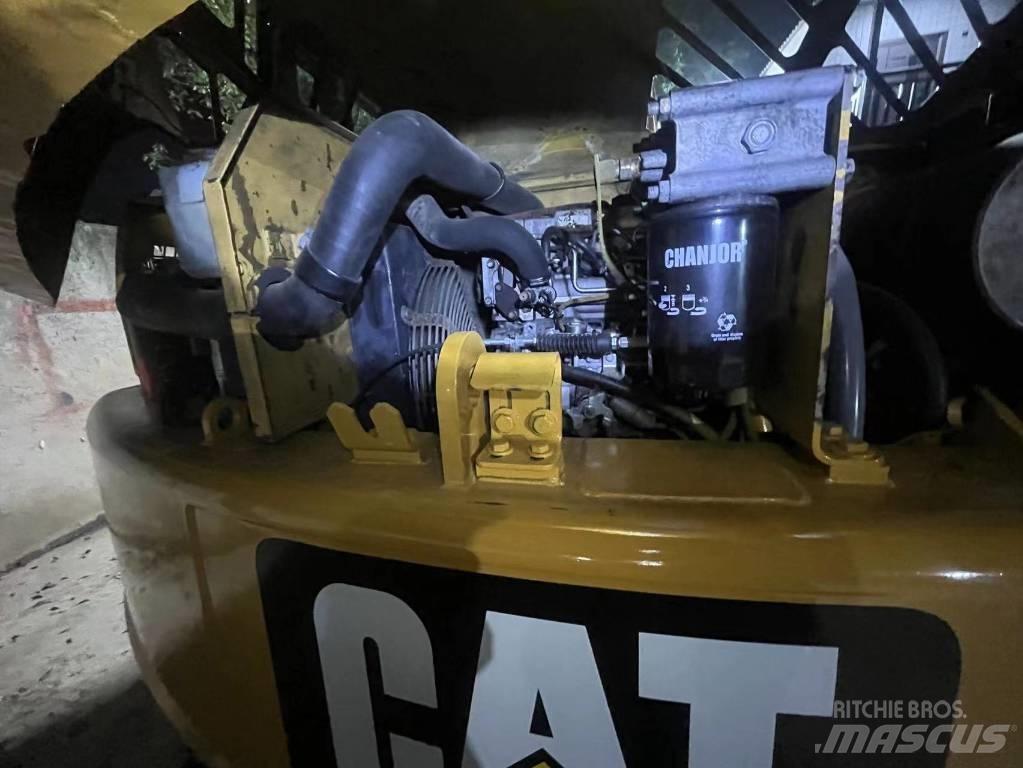 CAT 307 D Raupenbagger