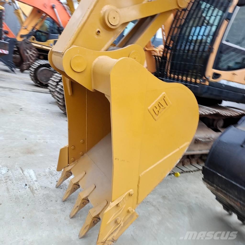 CAT 320 D 2 L Raupenbagger