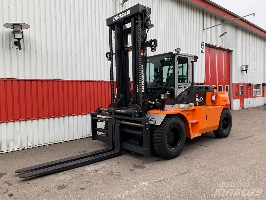 Doosan D160S-7 Dieselstapler