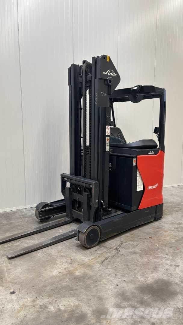 Linde R16 Schubmaststapler