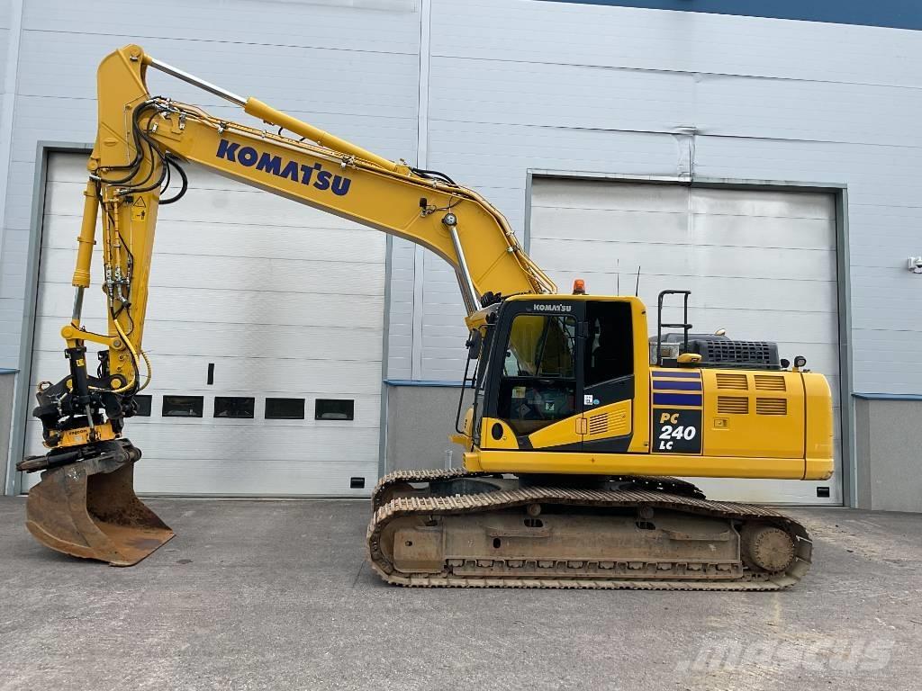 Komatsu PC240LC-11 Raupenbagger
