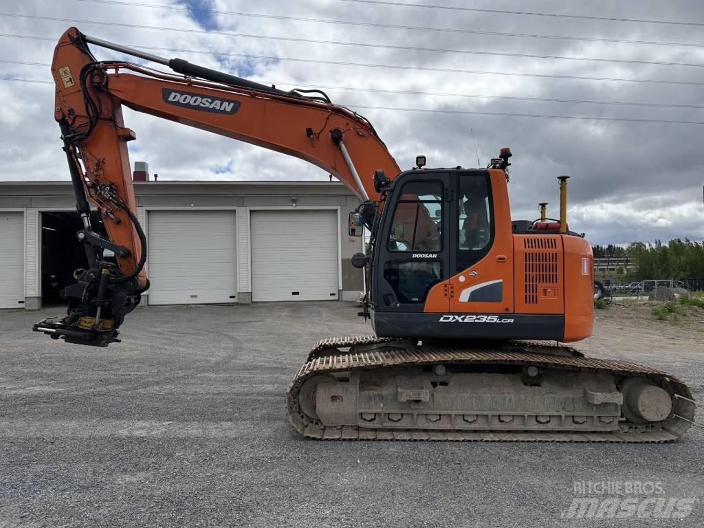 Doosan DX 235 LCR-5 Raupenbagger