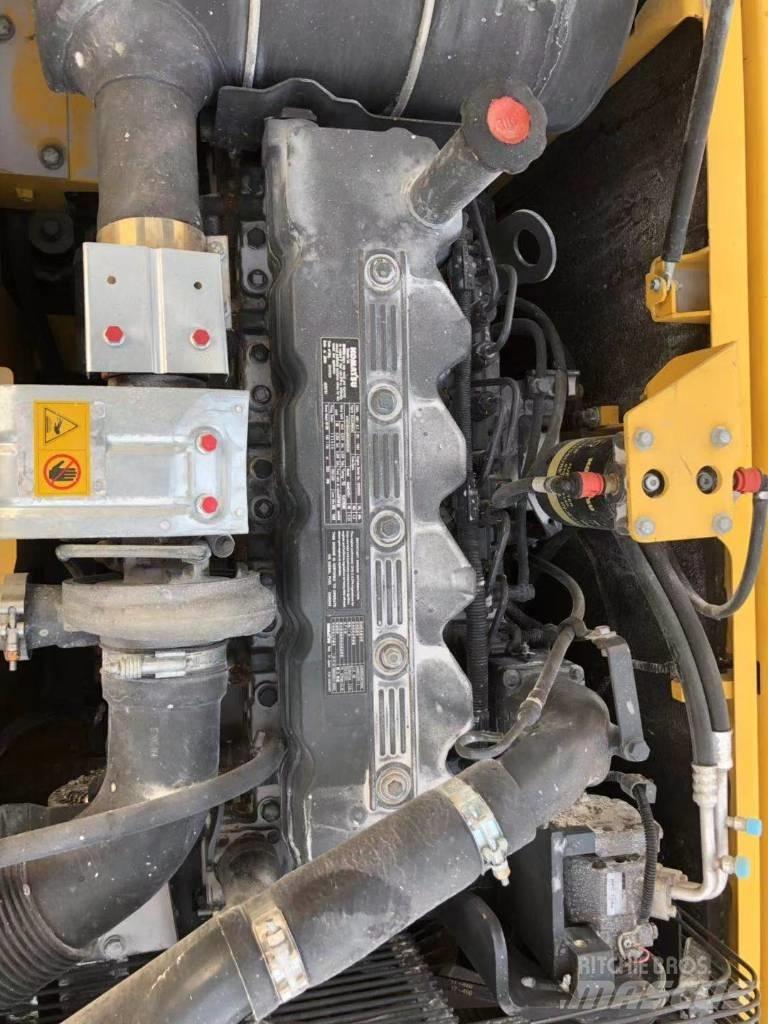 Komatsu 200-8 Raupenbagger