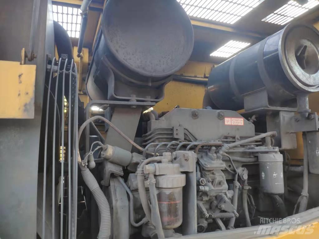 Komatsu WA 320-3 Radlader