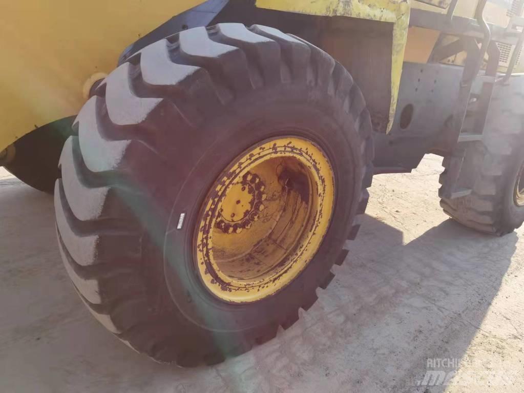 Komatsu WA 320-3 Radlader