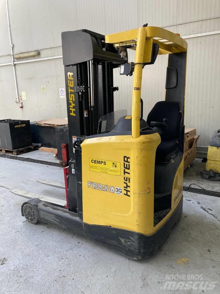 Hyster R 1.6 PYROBAN Schubmaststapler