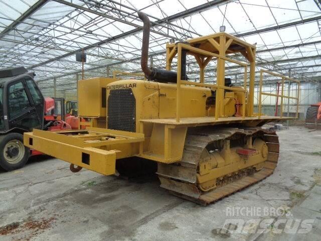 CAT D6C Traktoren