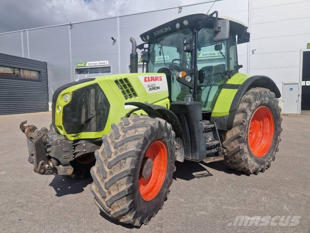 CLAAS Arion 640 CIS Traktoren