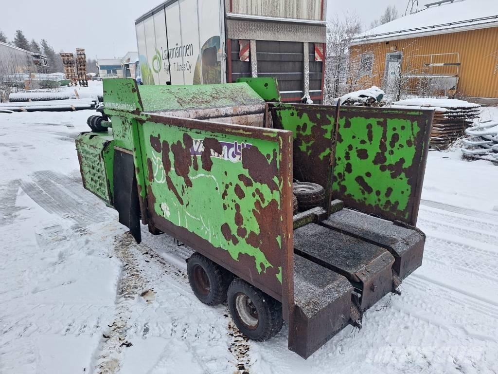 Varmolift 25010 Futtermischwagen