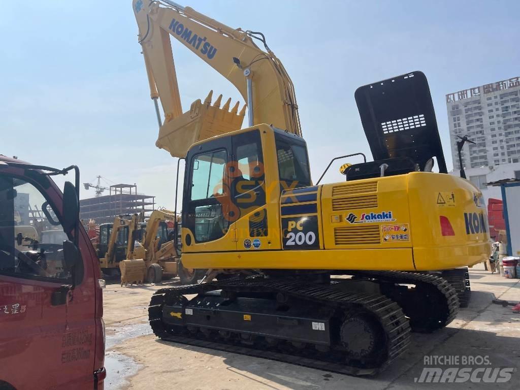 Komatsu PC 200-8 Raupenbagger