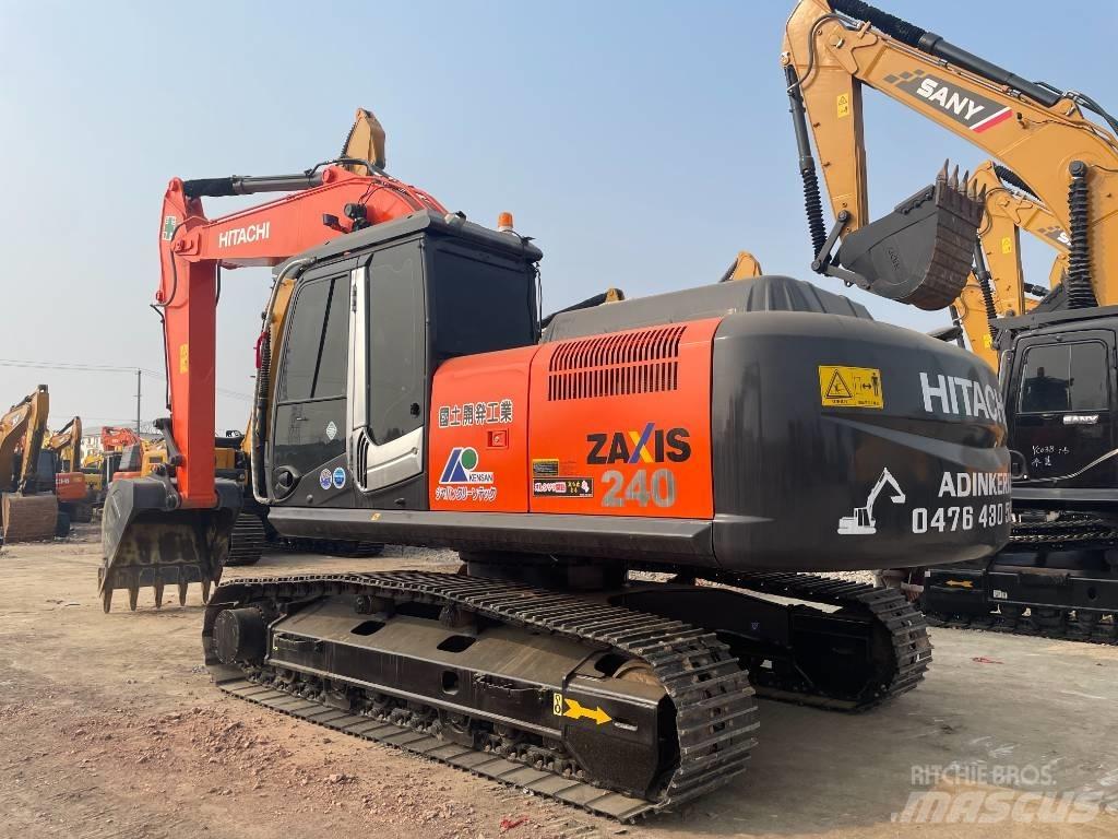 Hitachi 240 Midibagger  7t - 12t
