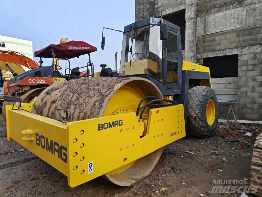 Bomag BW 217 Walzenzüge
