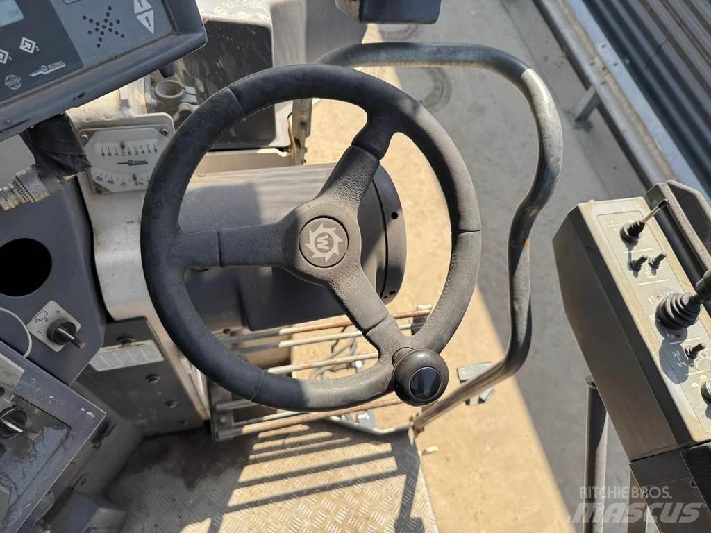 Wirtgen W 150 Asphaltfräsen