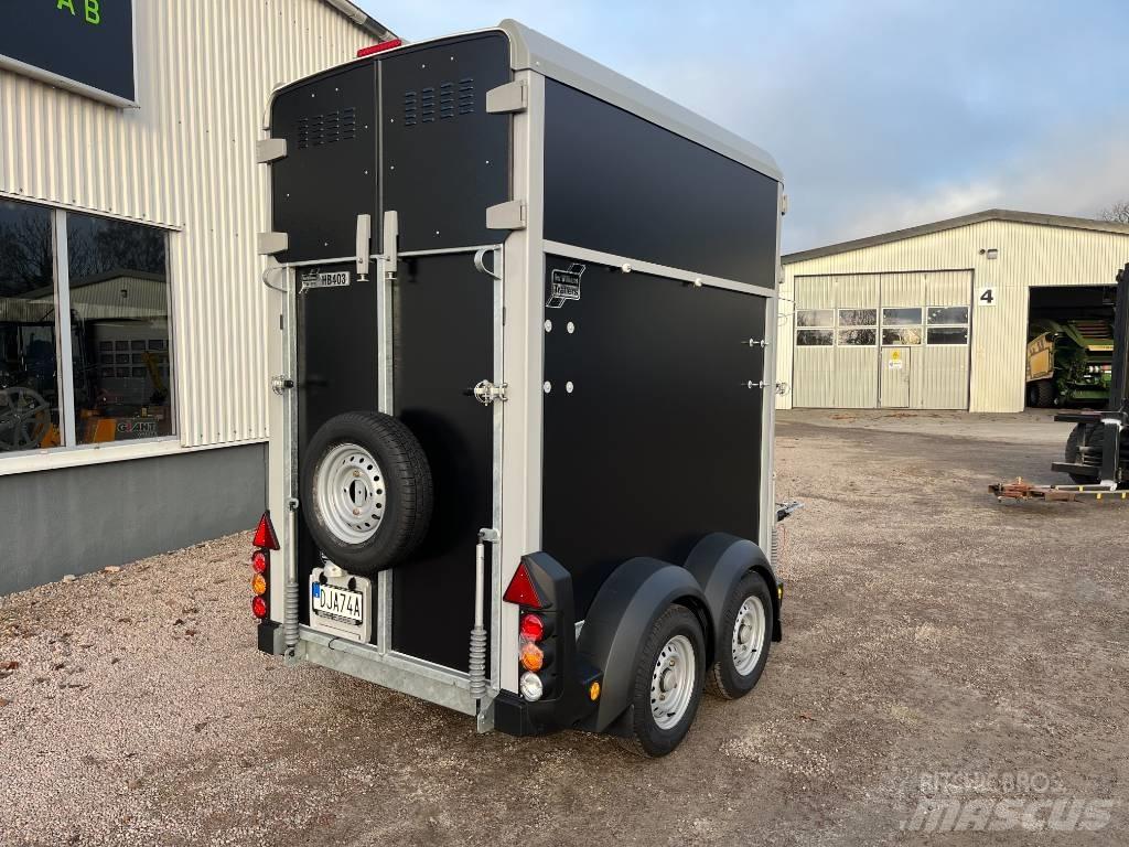 Ifor Williams HB 403 Viehtransportauflieger
