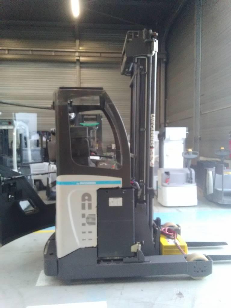 UniCarriers UMS 160 Schubmaststapler