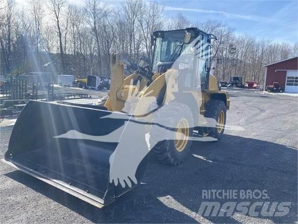CAT 910 Radlader