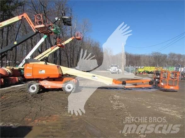 JLG 660SJ Teleskopbühnen