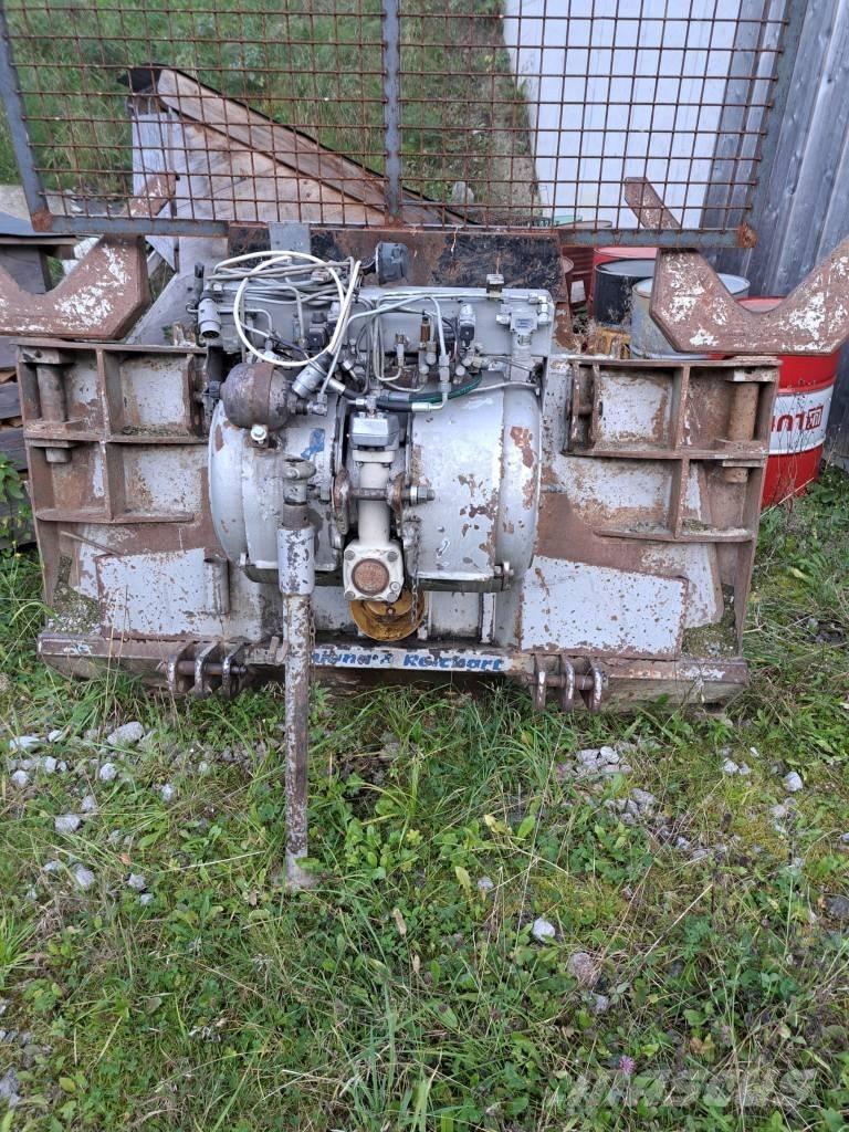 Valtra T 162 Forsttraktoren