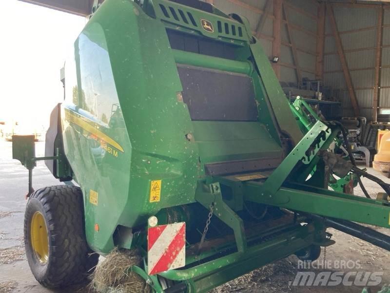 John Deere V 461 M Rundballenpressen