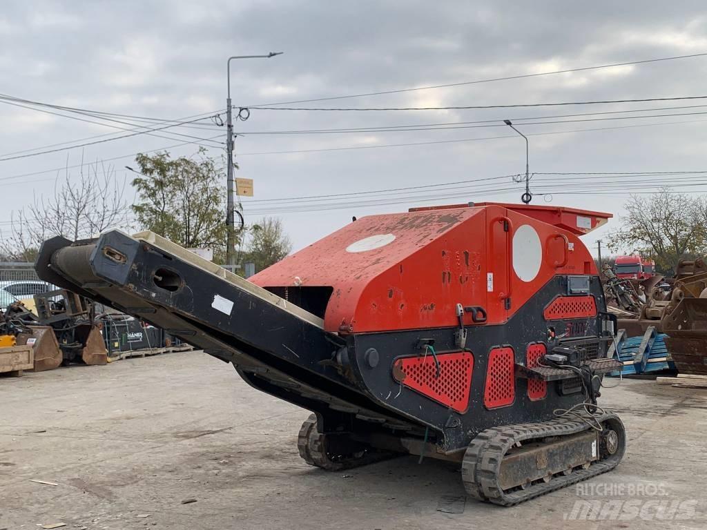 Red Rhino 5000 Mobile Brecher