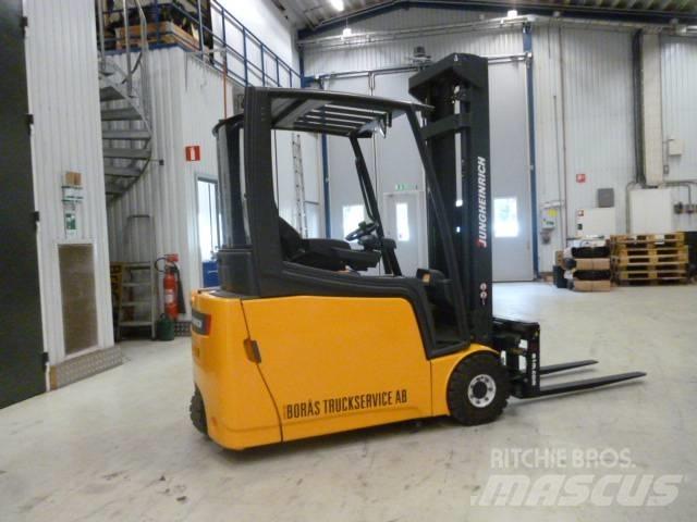 Jungheinrich EFG 216 Elektrostapler