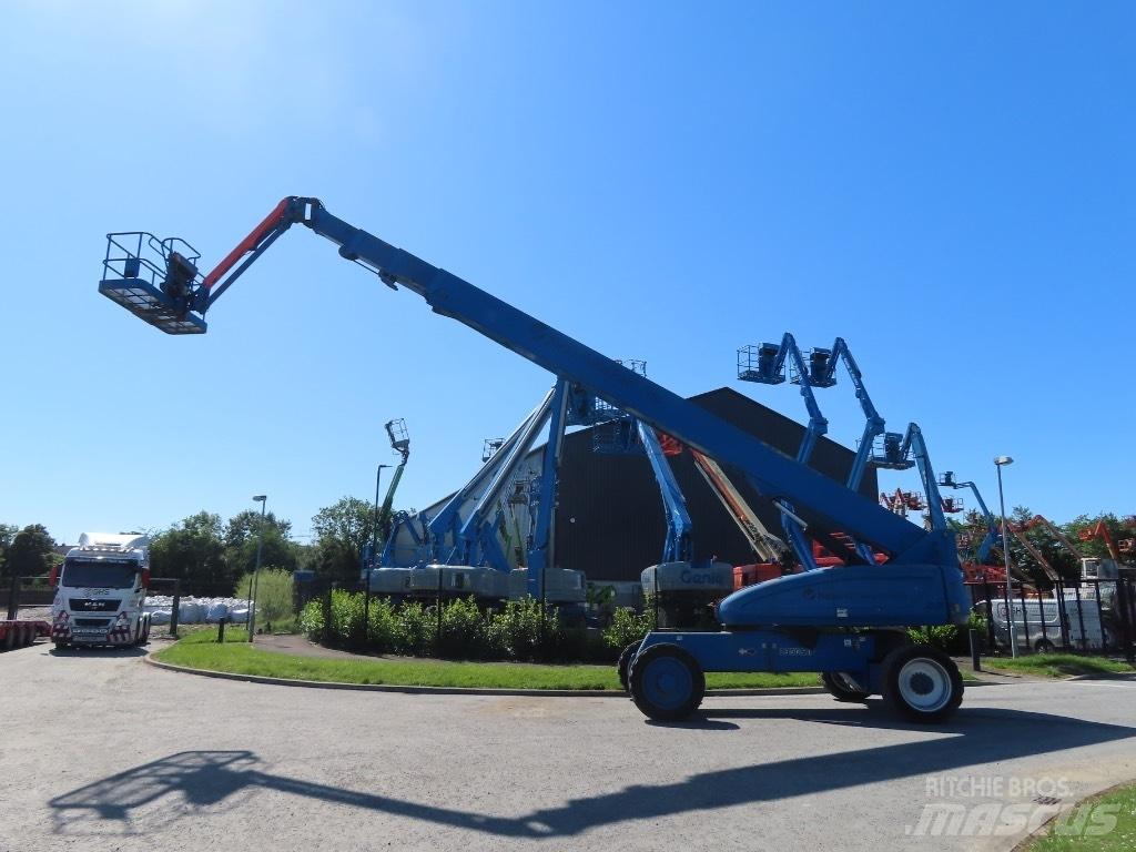 JLG 1350 SJP Teleskopbühnen