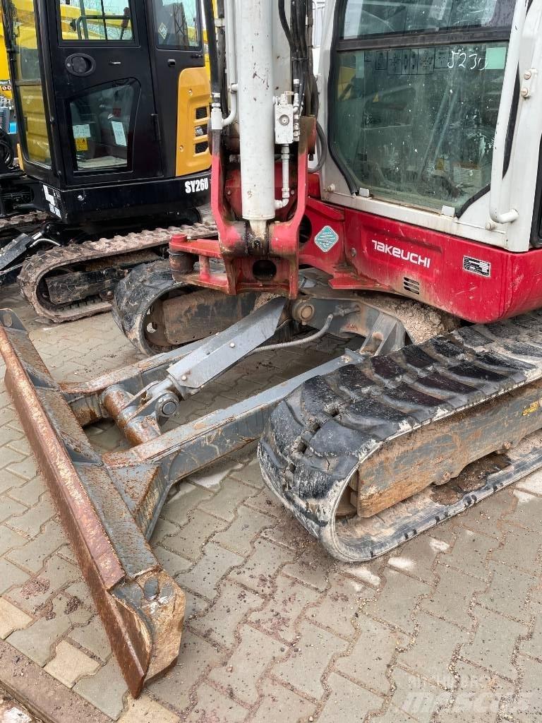 Takeuchi TB 260 Minibagger < 7t
