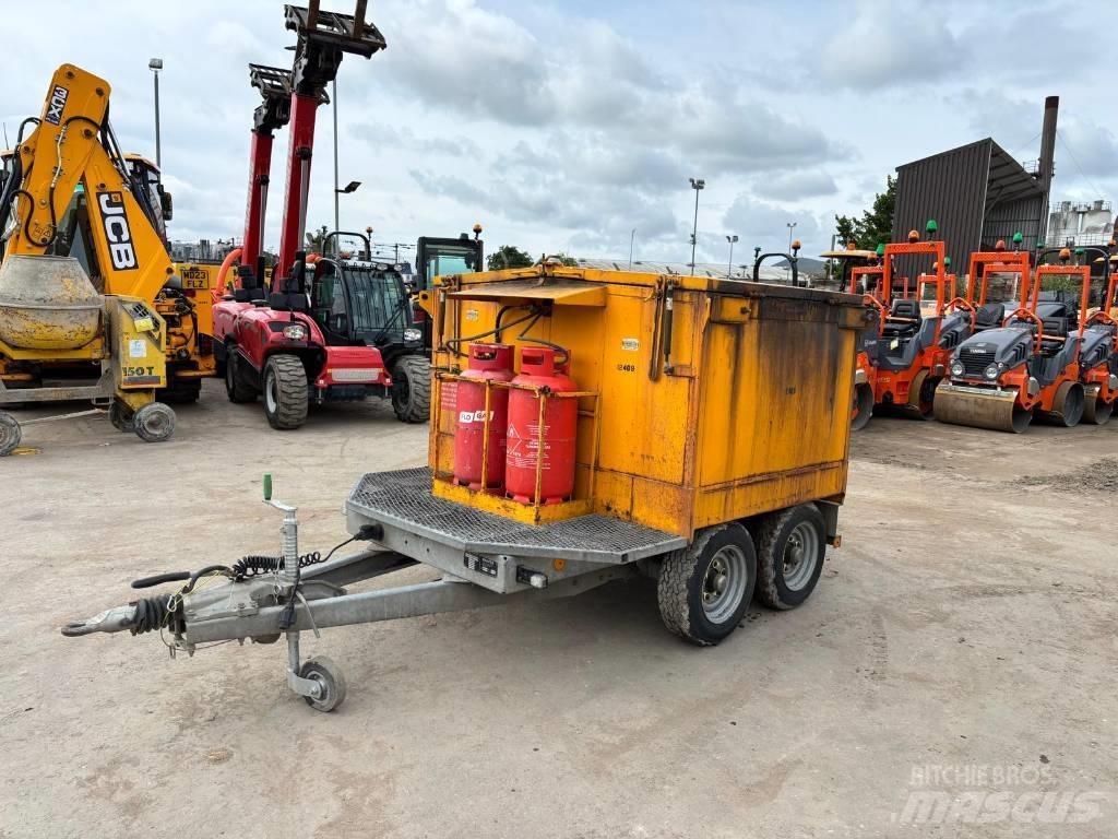  proteus Hot Box Materialtransportfahrzeuge