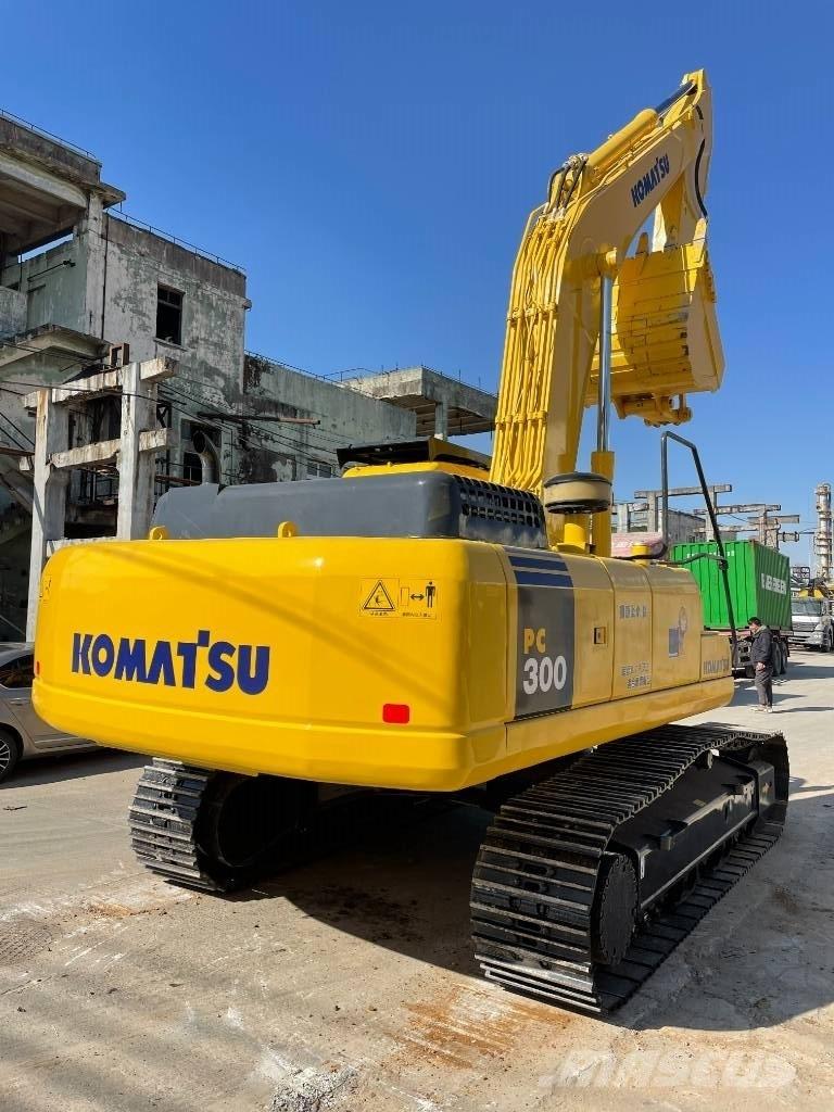Komatsu PC 300-7 Raupenbagger
