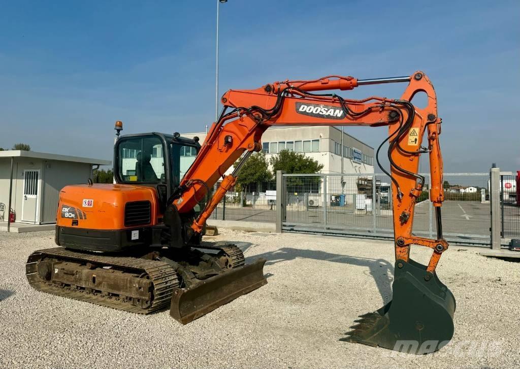 Doosan DX 80 R Midibagger  7t - 12t