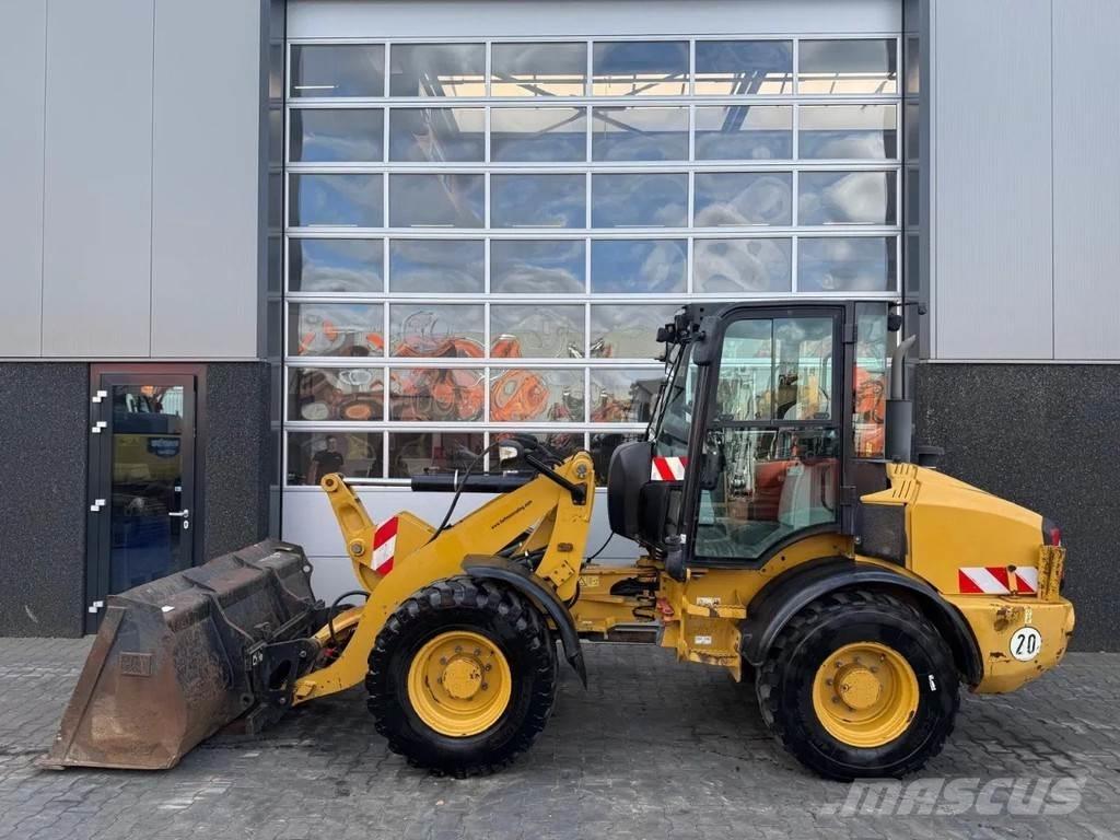 CAT 908H2 Radlader