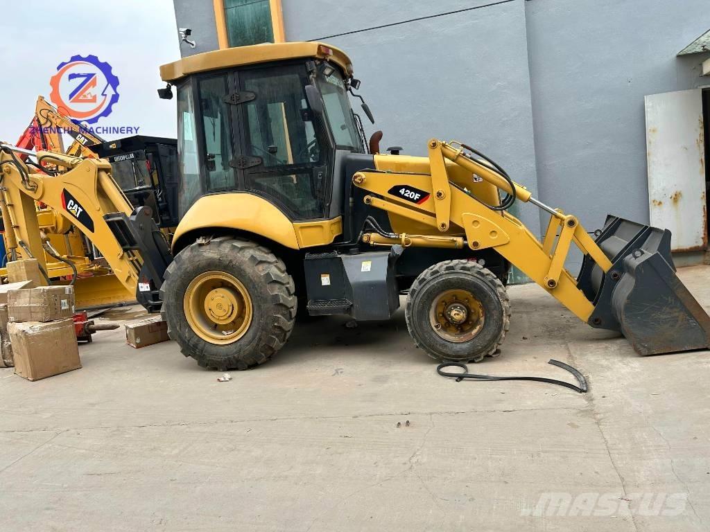 CAT 420 F Baggerlader