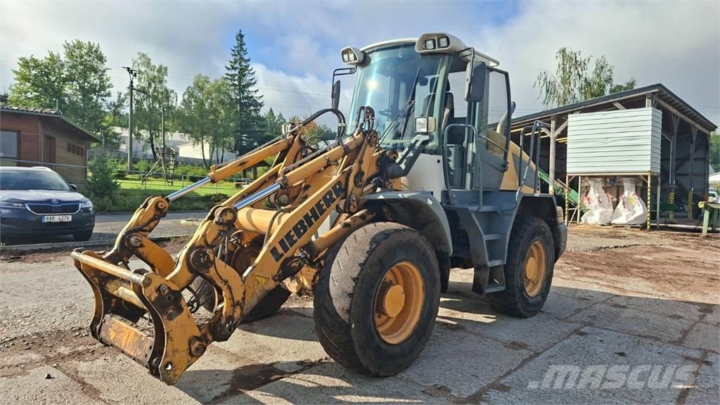 Liebherr L524 Sonstige Baumaschinen