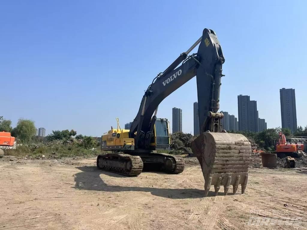 Volvo EC 460 B LC Raupenbagger