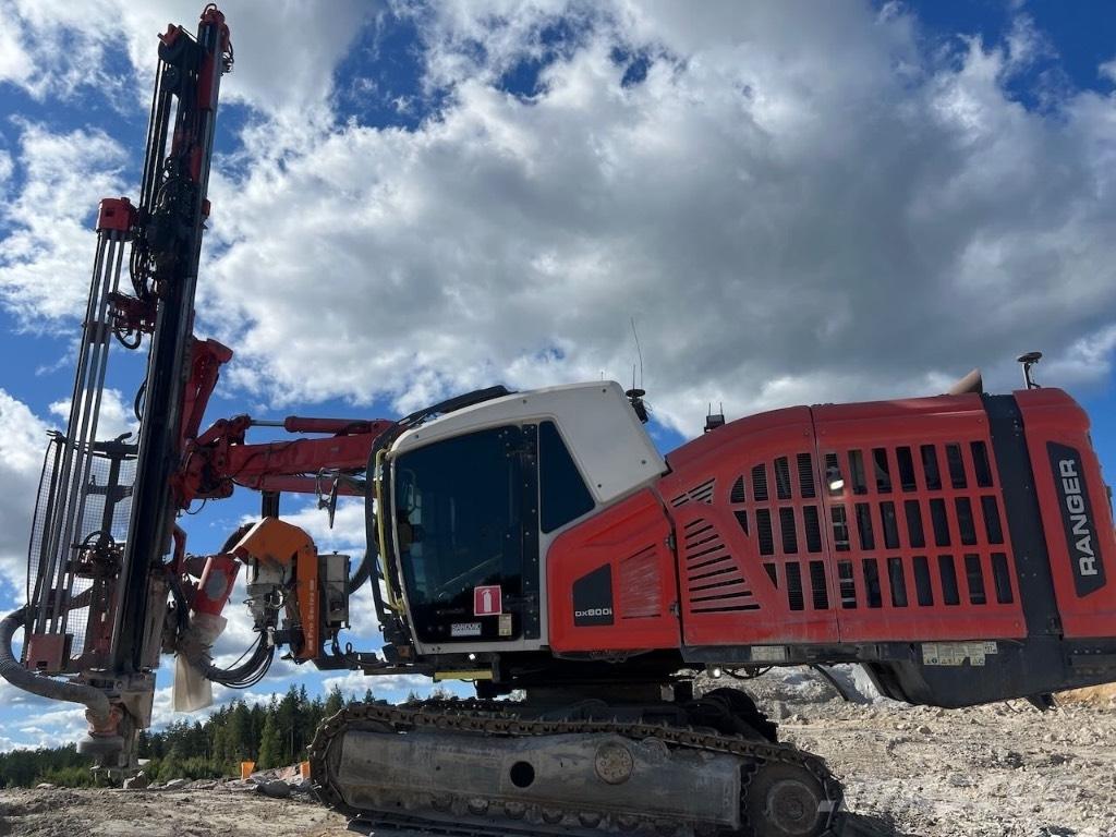 Sandvik DX 800i Oberflächenbohrgeräte