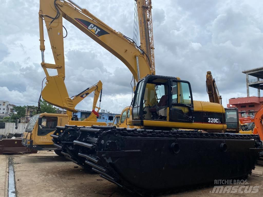 CAT 320 C Amphibienbagger