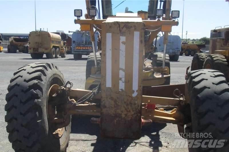 CAT 140K Grader
