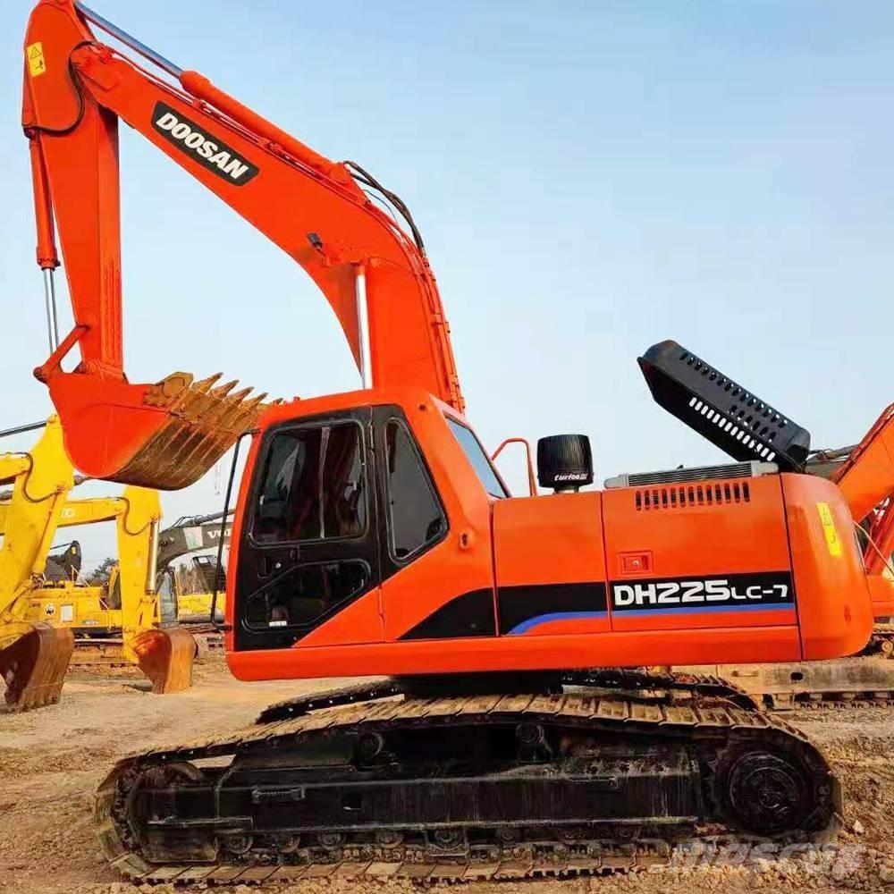 Doosan 225 Raupenbagger