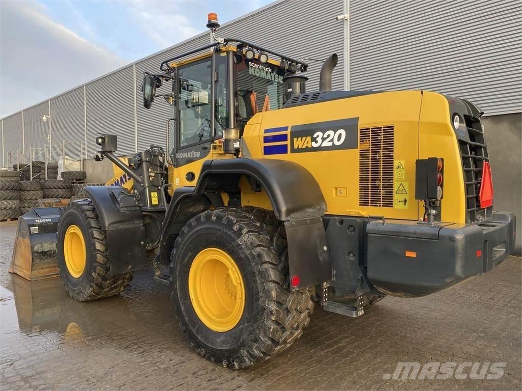 Komatsu WA320-8EO Radlader