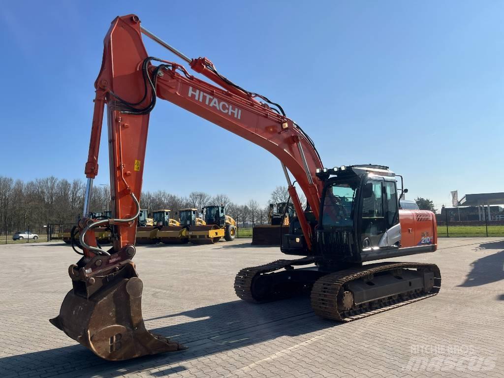 Hitachi ZX 210 LC-6 Raupenbagger