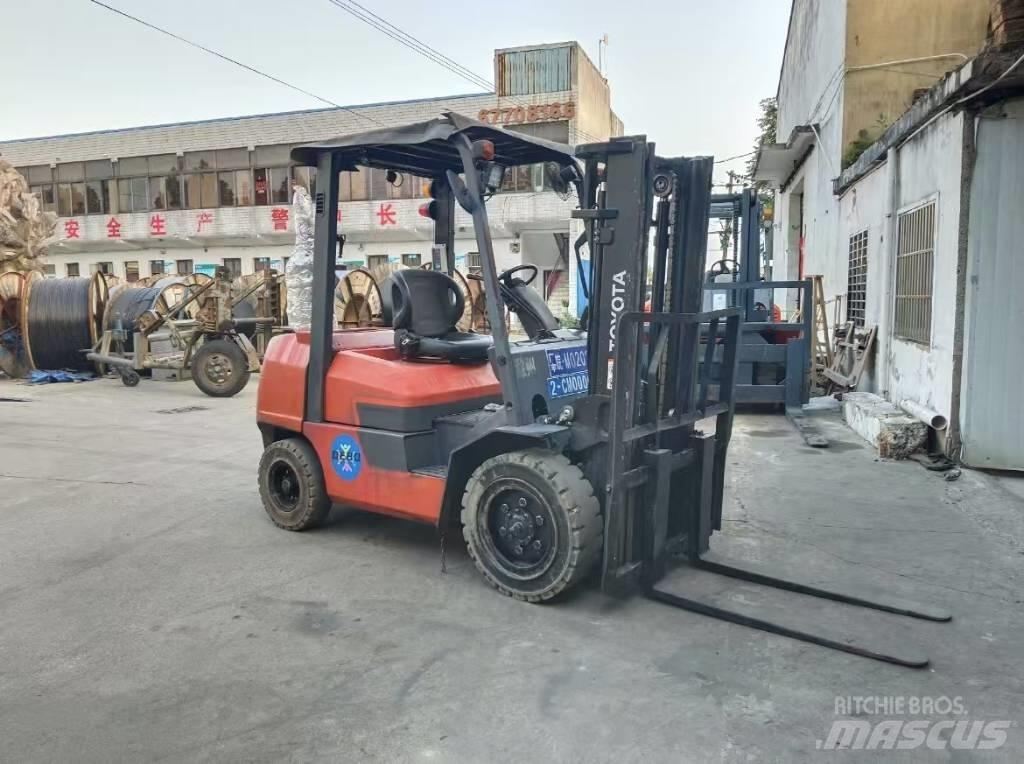 Toyota FD 30 Dieselstapler