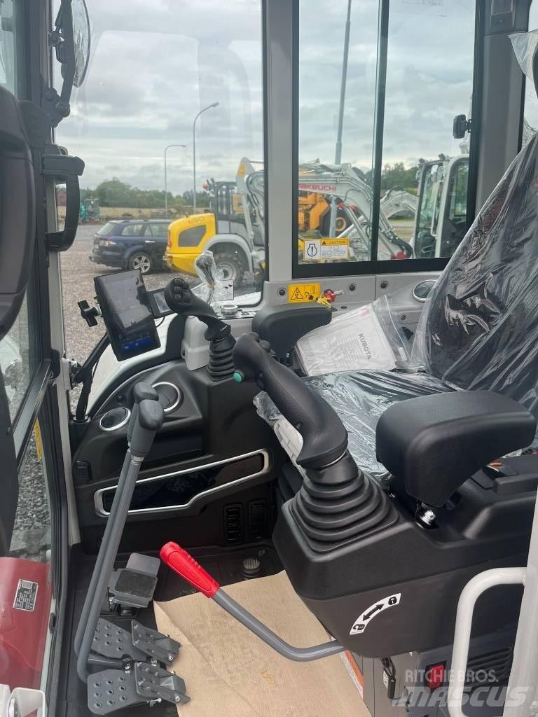 Takeuchi TB350R Minibagger < 7t