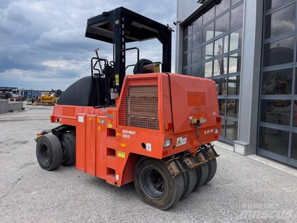 Dynapac CP 142 Gummiradwalzen
