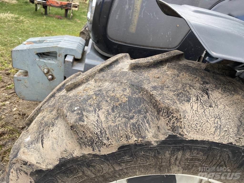 Valtra N92 HITECH Traktoren
