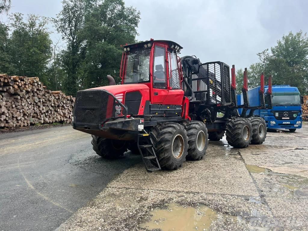 Komatsu 875 Forwarder