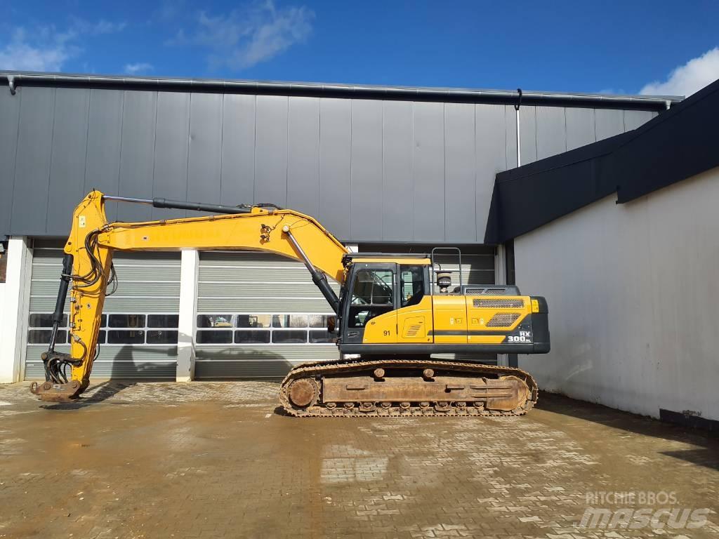 Hyundai HX 300 L Raupenbagger