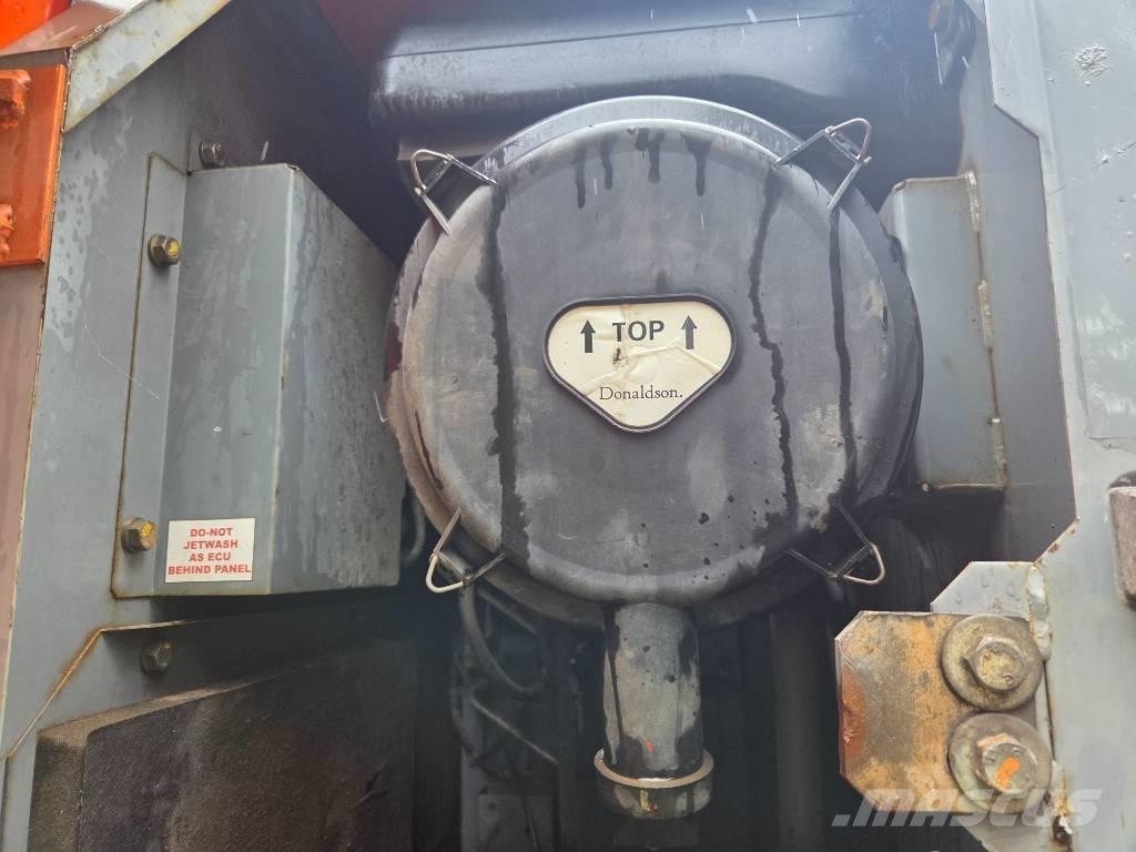Hitachi ZX 210 LC-3 Raupenbagger